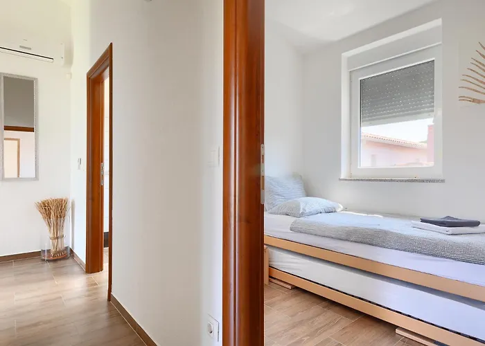 Casa de Férias Lara 1 Ližnjan