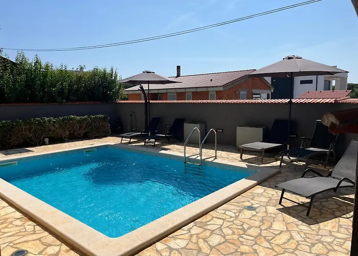 Lara 1 Casa de Férias